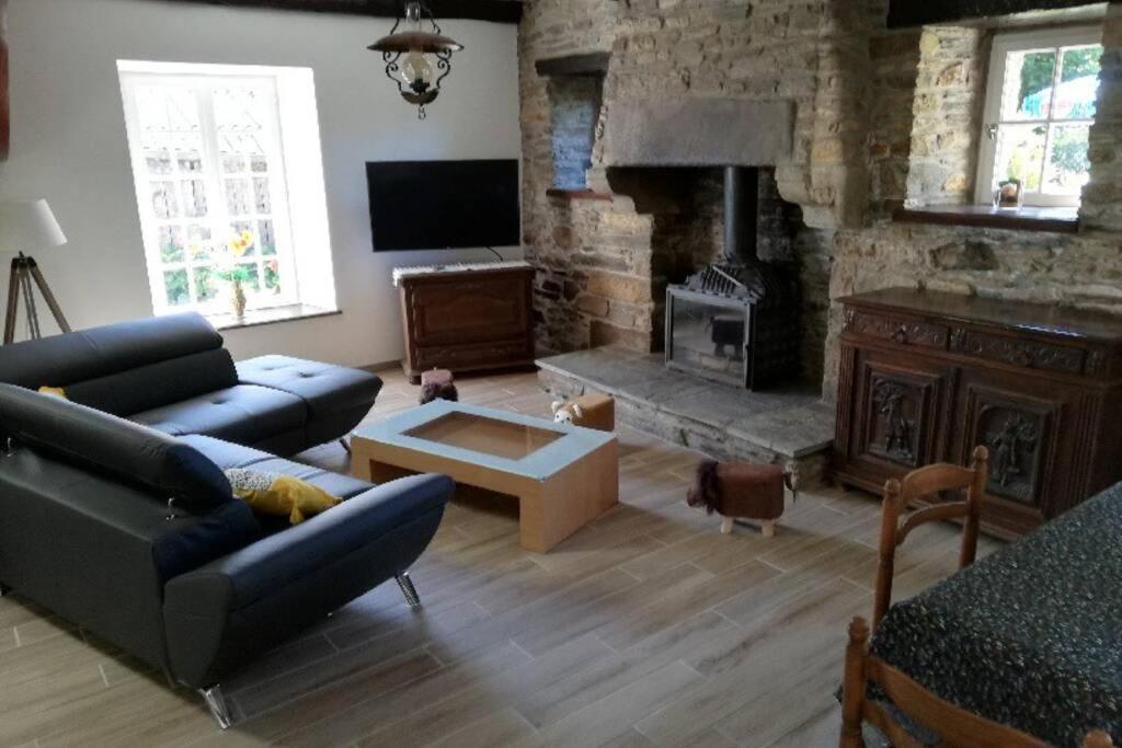 Gîte de charme 14 personnes labellisé Clévacances 3 étoiles Sainte-Seve Extérieur photo